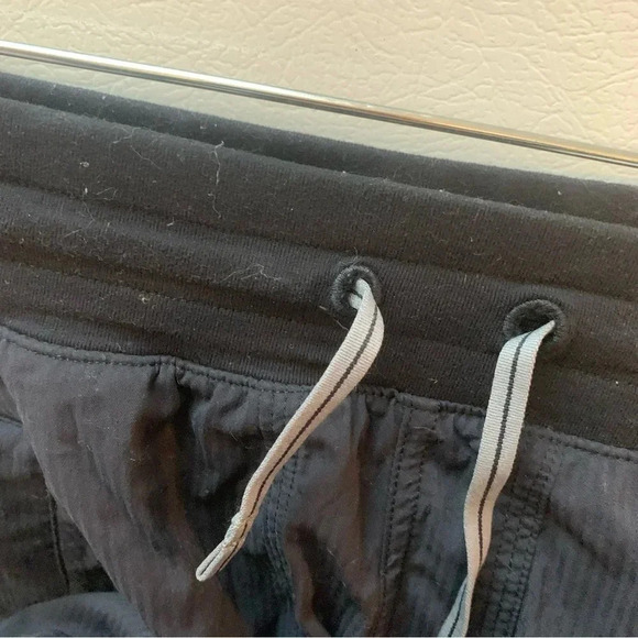 Lululemon Kids Ivivva Black Unlined Studio Pants  14 - Picture 8 of 12